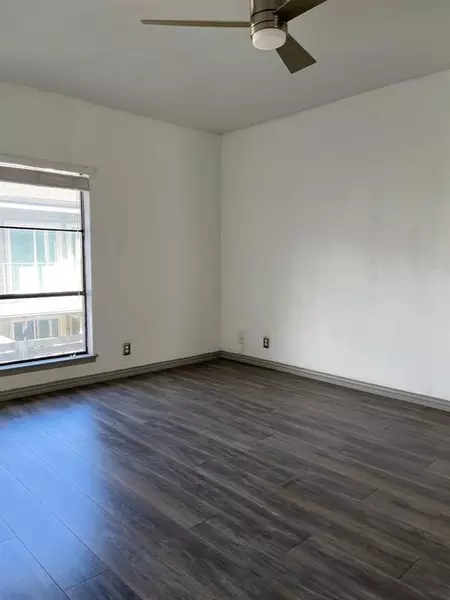 2 bedrooms apartment for rent in Oak Lawn - Ne Dallas, Dallas