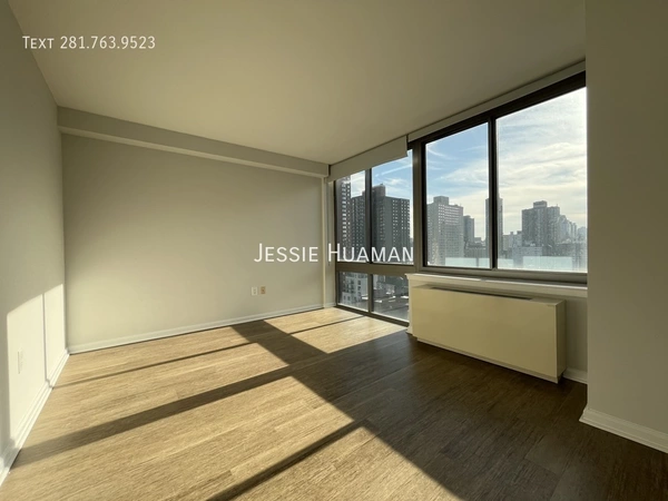2 bedrooms apartment for rent in Upper East Side - Manhattan, New York
