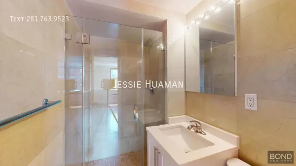 2 bedrooms apartment for rent in Upper East Side - Manhattan, New York