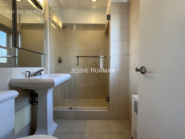 2 bedrooms apartment for rent in Roosevelt Island - Manhattan, New York