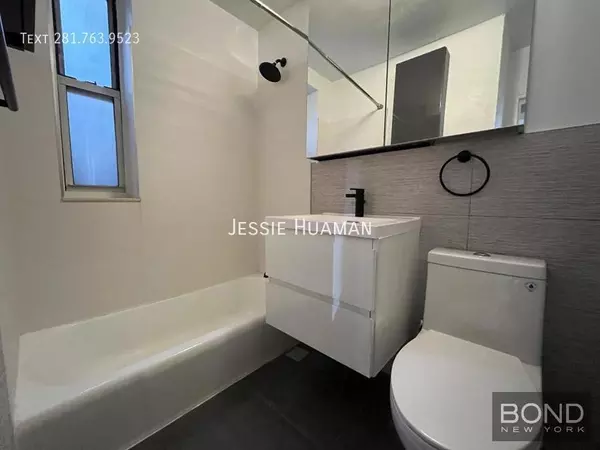 4 bedrooms apartment for rent in Midtown East - Manhattan, New York