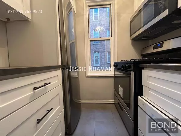 4 bedrooms apartment for rent in Midtown East - Manhattan, New York