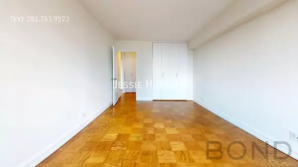 3 bedrooms apartment for rent in Upper East Side - Manhattan, New York