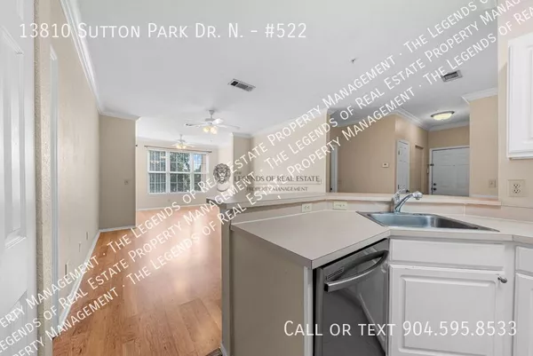 2 bedrooms apartment for rent in Sans Pareil - Beaches, Jacksonville