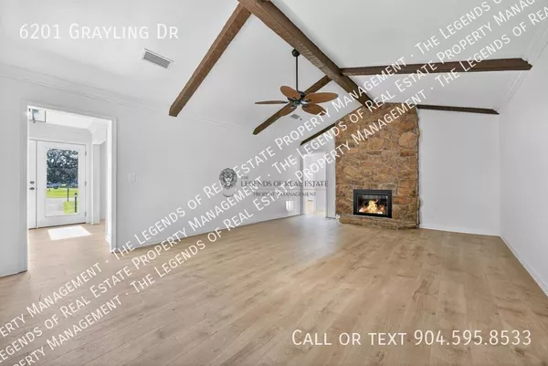 4 bedrooms apartment for rent in Deerwood - Southside, Jacksonville