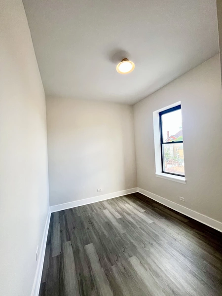 3 bedrooms apartment for rent in South Lawndale - West Side, Chicago