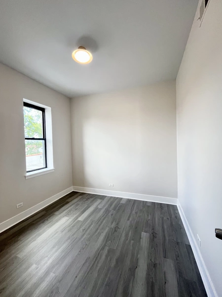 3 bedrooms apartment for rent in South Lawndale - West Side, Chicago