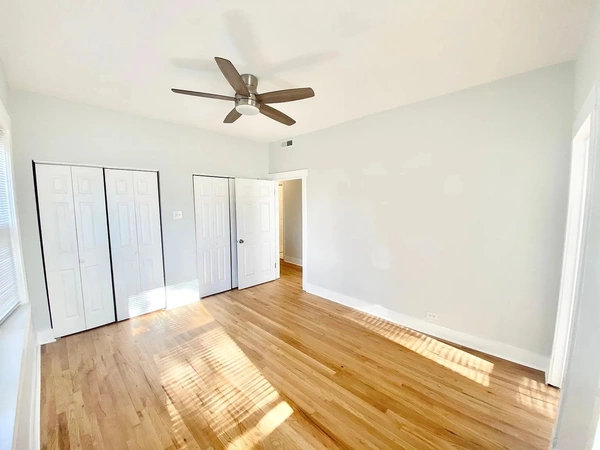 2 bedrooms apartment for rent in Irving Park - Northwest Side, Chicago