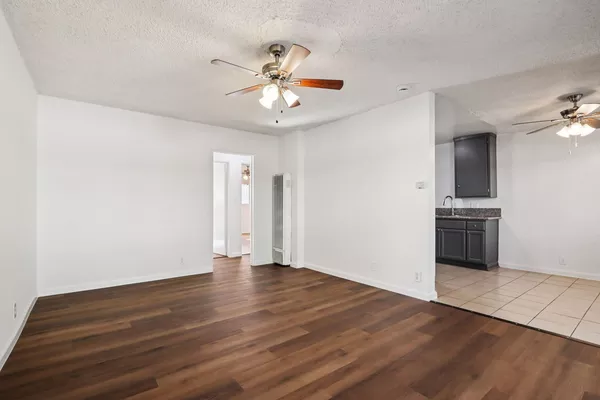 2 bedrooms apartment for rent in Inglewood - Westside / South Bay, Los Angeles