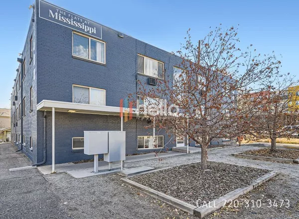 Studio Apartment for rent in Athmar Park - West Denver, Denver