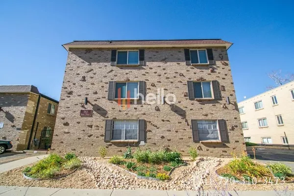 1 bedroom apartment for rent in Country Club - Center Denver, Denver