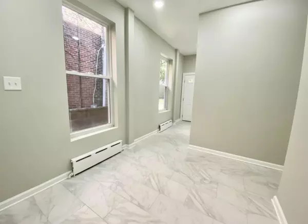 3 bedrooms apartment for rent in Mill Creek - West Philadelphia, Philadelphia