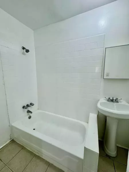 1 bedroom apartment for rent in Kingsessing - Sw Philadelphia, Philadelphia