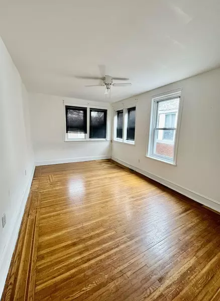 3 bedrooms apartment for rent in Kingsessing - Sw Philadelphia, Philadelphia