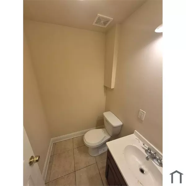 4 bedrooms apartment for rent in Cecil B. Moore - North Philadelphia, Philadelphia