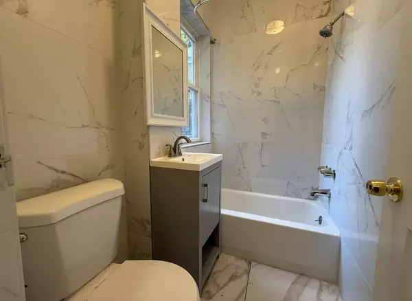 4 bedrooms apartment for rent in Glenwood - North Philadelphia, Philadelphia