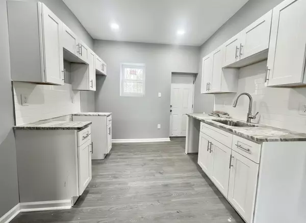 3 bedrooms apartment for rent in Fern Rock - North Philadelphia, Philadelphia