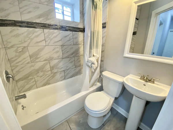 3 bedrooms apartment for rent in Dunlap PHL - West Philadelphia, Philadelphia