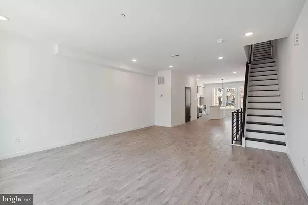 3 bedrooms apartment for rent in Kingsessing - Sw Philadelphia, Philadelphia