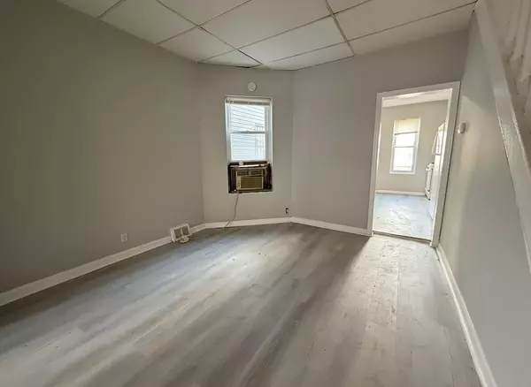 3 bedrooms apartment for rent in Harrowgate - North Philadelphia, Philadelphia