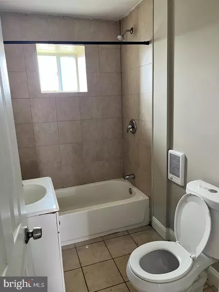 2 bedrooms apartment for rent in Kingsessing - Sw Philadelphia, Philadelphia