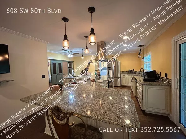 5 bedrooms apartment for rent in West Gainesville - West Gainesville, Gainesville