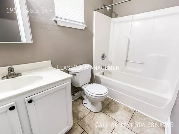 3 bedrooms apartment for rent in Leonidas - Uptown & Carrollton, New Orleans