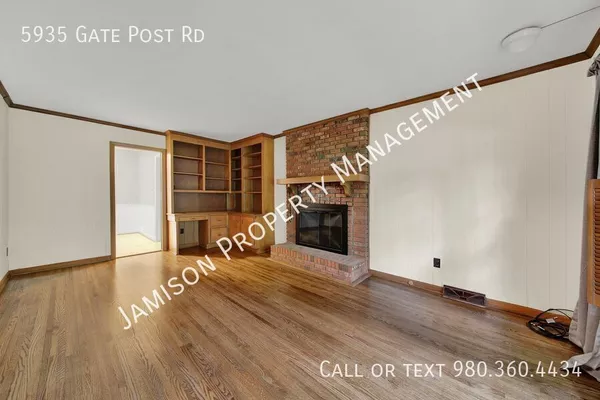 4 bedrooms apartment for rent in North Sharon Amity / Reddman Road - East Charlotte, Charlotte