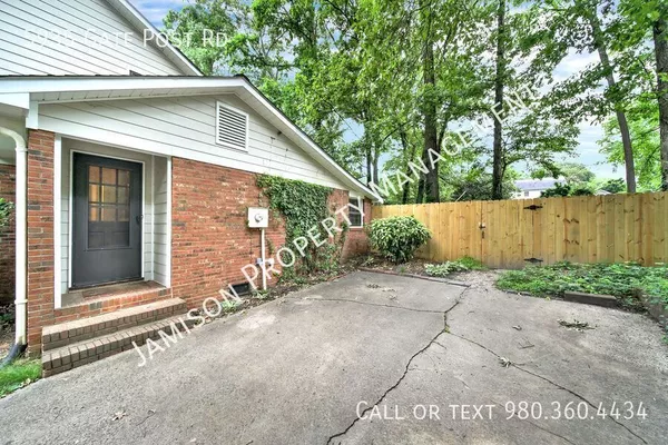 4 bedrooms apartment for rent in North Sharon Amity / Reddman Road - East Charlotte, Charlotte