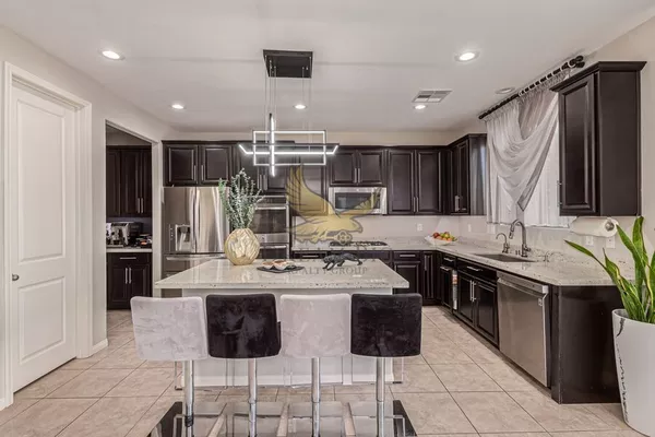 4 bedrooms apartment for rent in Spring Valley - Spring Valley / Enterprise, Las Vegas