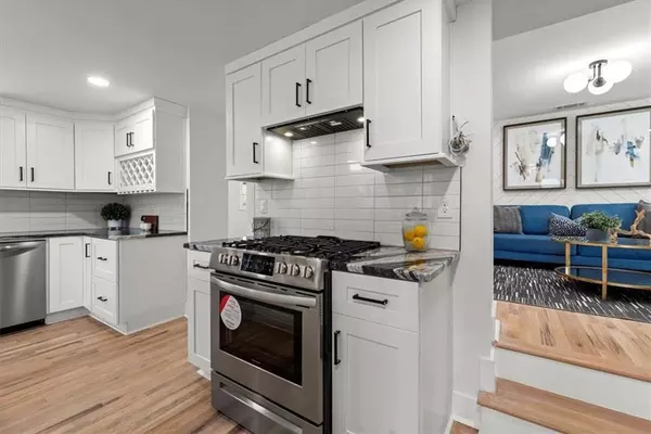 5 bedrooms apartment for rent in East Lake - East Atl, Atlanta