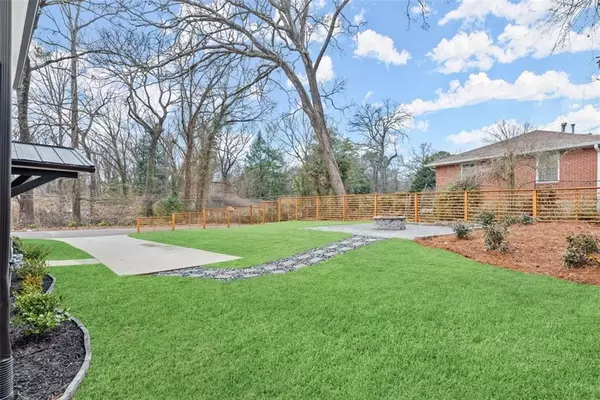 5 bedrooms apartment for rent in East Lake - East Atl, Atlanta