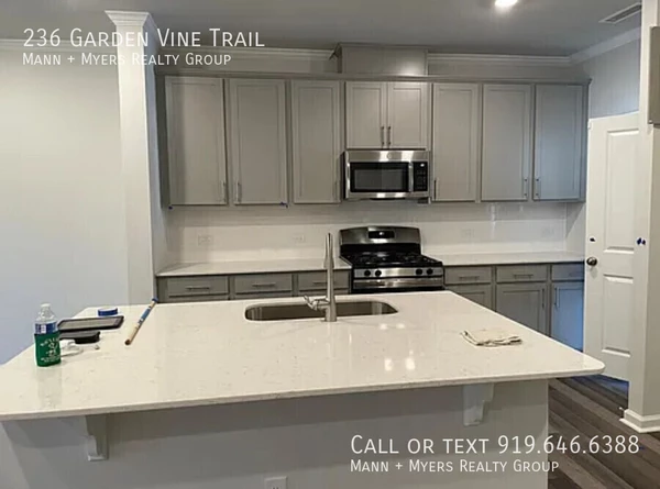 3 bedrooms apartment for rent in Auburn - South Raleigh, Raleigh