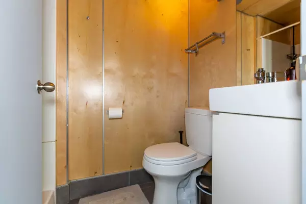 Coliving in Edgewood DC - NE DC, Washington DC