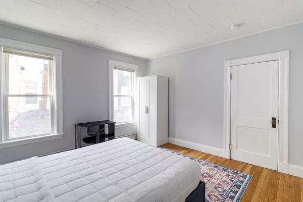 3 bedrooms apartment for rent in Inner Belt - Somerville, Boston
