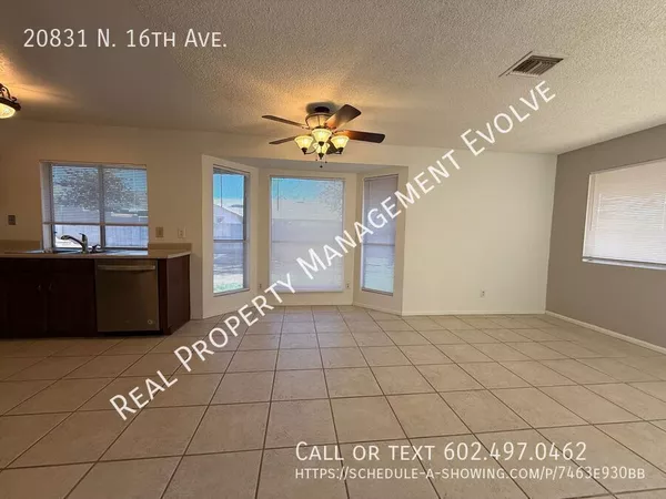 3 bedrooms apartment for rent in Deer Valley - Phoenix, Phoenix