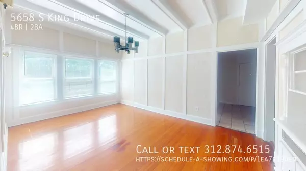 4 bedrooms apartment for rent in Washington Park - South Side, Chicago