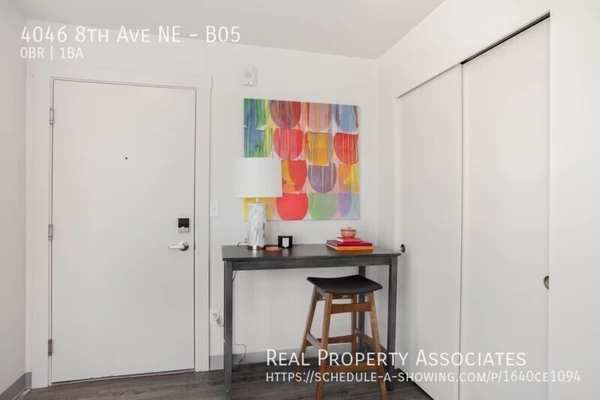 Studio Apartment for rent in University District - North Seattle, Seattle