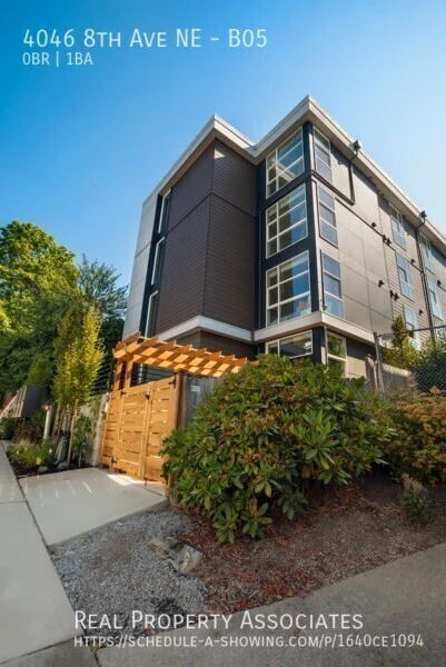 Studio Apartment for rent in University District - North Seattle, Seattle