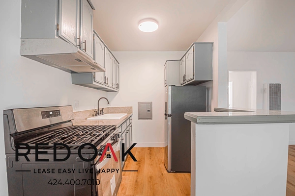 2 bedrooms apartment for rent in Mar Vista - Westside / South Bay, Los Angeles