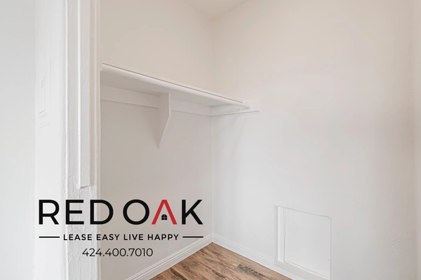 Studio Apartment for rent in Arlington Heights - Central Los Angeles, Los Angeles