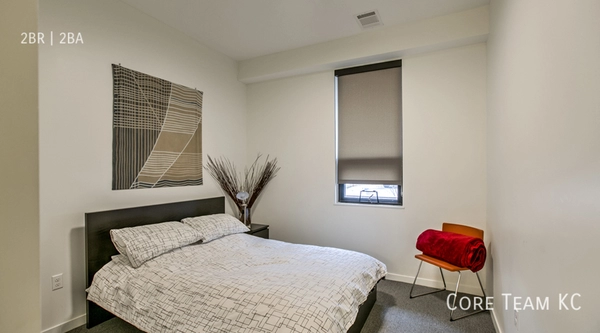 2 bedrooms apartment for rent in Brookside - KCMO, Kansas City