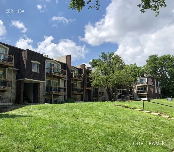2 bedrooms apartment for rent in Midtown-Westport - KCMO, Kansas City