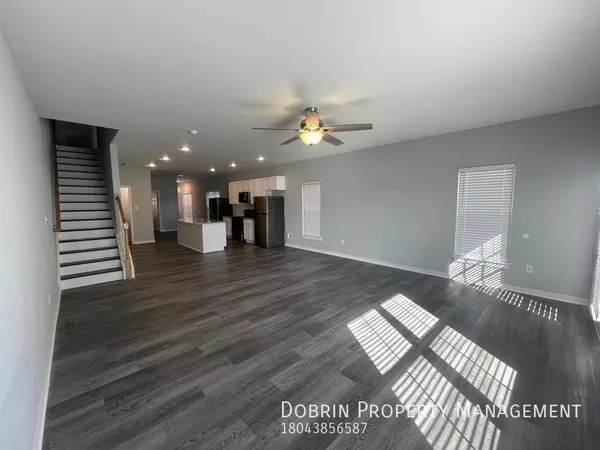 5 bedrooms apartment for rent in Newtowne West - Central RVA, Richmond