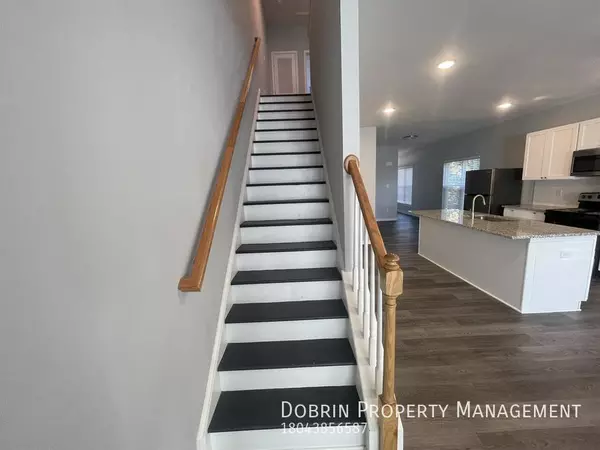 5 bedrooms apartment for rent in Newtowne West - Central RVA, Richmond