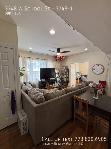 3 bedrooms apartment for rent in Irving Park - Northwest Side, Chicago