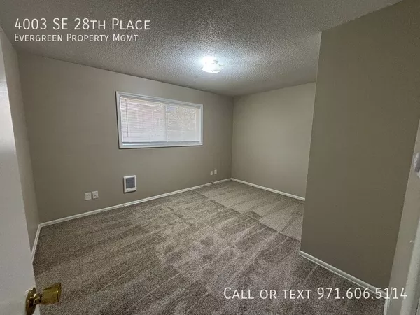 2 bedrooms apartment for rent in Reed - SE Portland, Portland