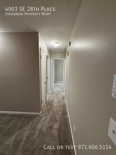 2 bedrooms apartment for rent in Reed - SE Portland, Portland