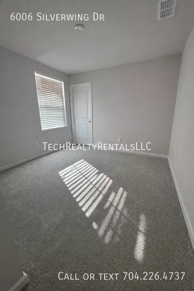 4 bedrooms apartment for rent in Hickory Grove - East Charlotte, Charlotte