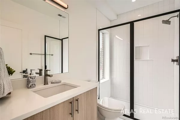 3 bedrooms apartment for rent in Baker - Center Denver, Denver